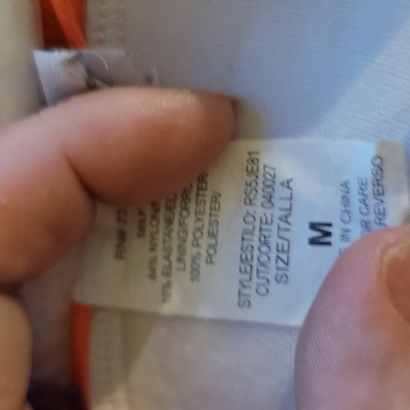 Beautiful & fun muti print color bikini top med - Picture 7 of 8